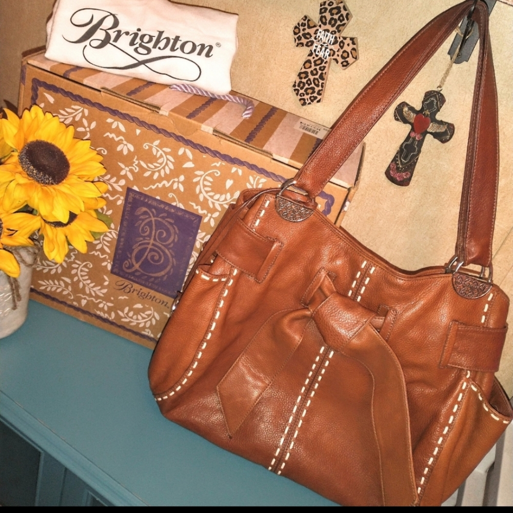 💛Authentic Genuine Leather Brighton Handbag in Clara💛